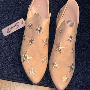 Seven7 Tan Star-Studded Flats